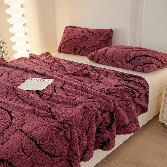 91家纺网 家纺一手货源 找家纺 楼兰公主毛毯专供 2025新款阳离子羊羔绒蕉叶绒毯毛毯毯子-单层 蕉叶绒-酱紫（单层）
