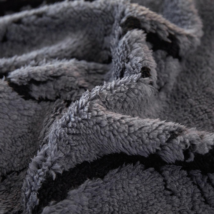 91家纺网 家纺一手货源 找家纺 楼兰公主毛毯专供 2025新款阳离子羊羔绒蕉叶绒毯毛毯毯子-单层 蕉叶绒-深灰（单层）