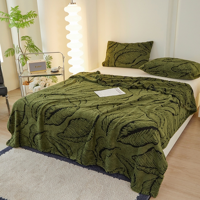 91家纺网 家纺一手货源 找家纺 楼兰公主毛毯专供 2025新款阳离子羊羔绒蕉叶绒毯毛毯毯子-单层 蕉叶绒-深绿（单层）