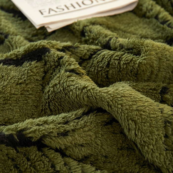 91家纺网 家纺一手货源 找家纺 楼兰公主毛毯专供 2025新款阳离子羊羔绒蕉叶绒毯毛毯毯子-单层 蕉叶绒-深绿（单层）