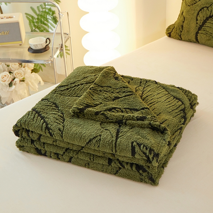 91家纺网 家纺一手货源 找家纺 楼兰公主毛毯专供 2025新款阳离子羊羔绒蕉叶绒毯毛毯毯子-单层 蕉叶绒-深绿（单层）