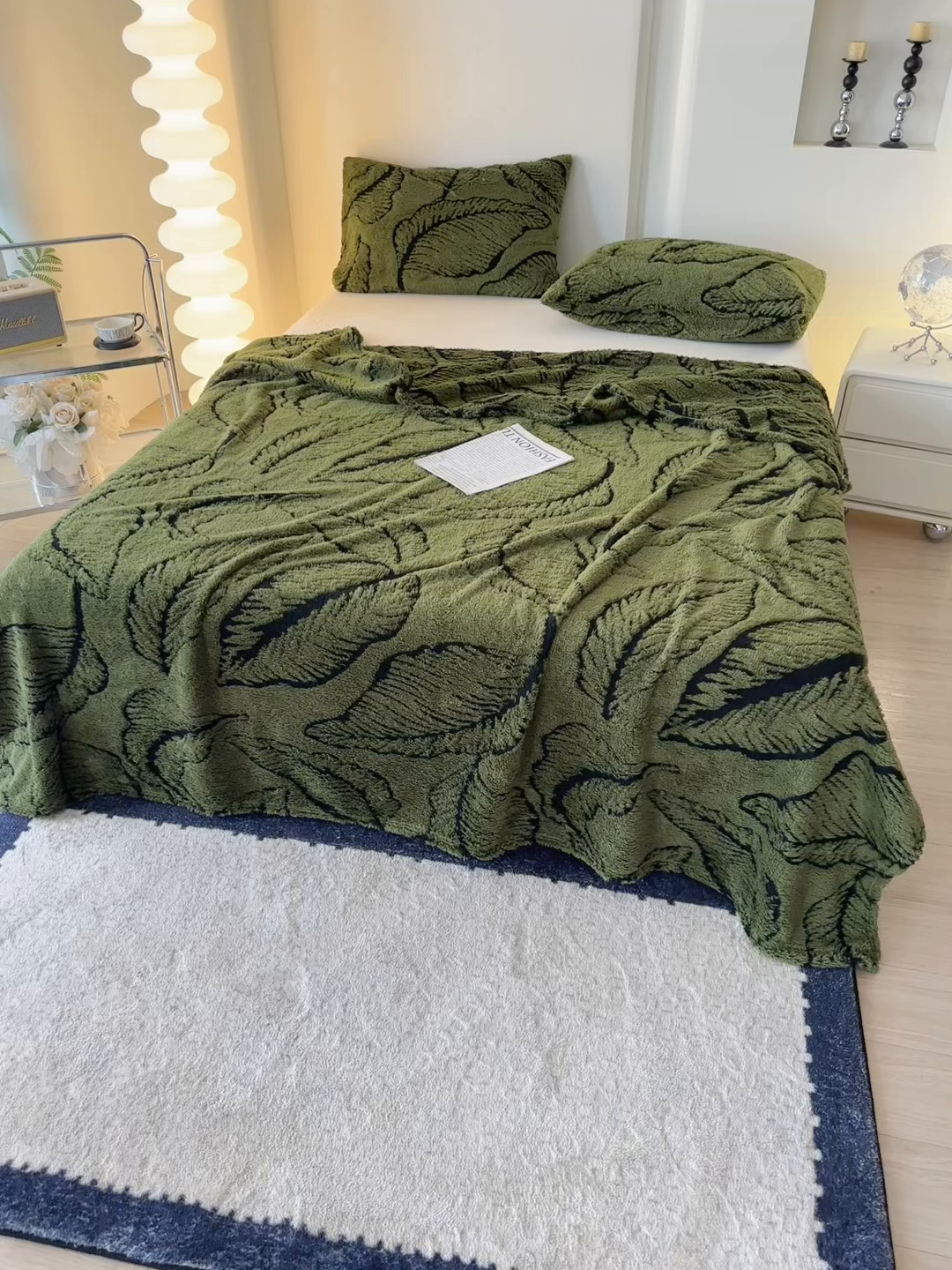 91家纺网 家纺一手货源 找家纺 楼兰公主毛毯专供 2025新款阳离子羊羔绒蕉叶绒毯毛毯毯子-单层 蕉叶绒-深绿（单层）