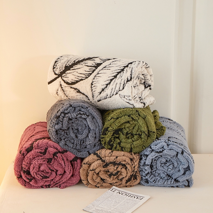 91家纺网 家纺一手货源 找家纺 楼兰公主毛毯专供 2025新款阳离子羊羔绒蕉叶绒毯毛毯毯子-单层 单层组合图仅供展示不可下单