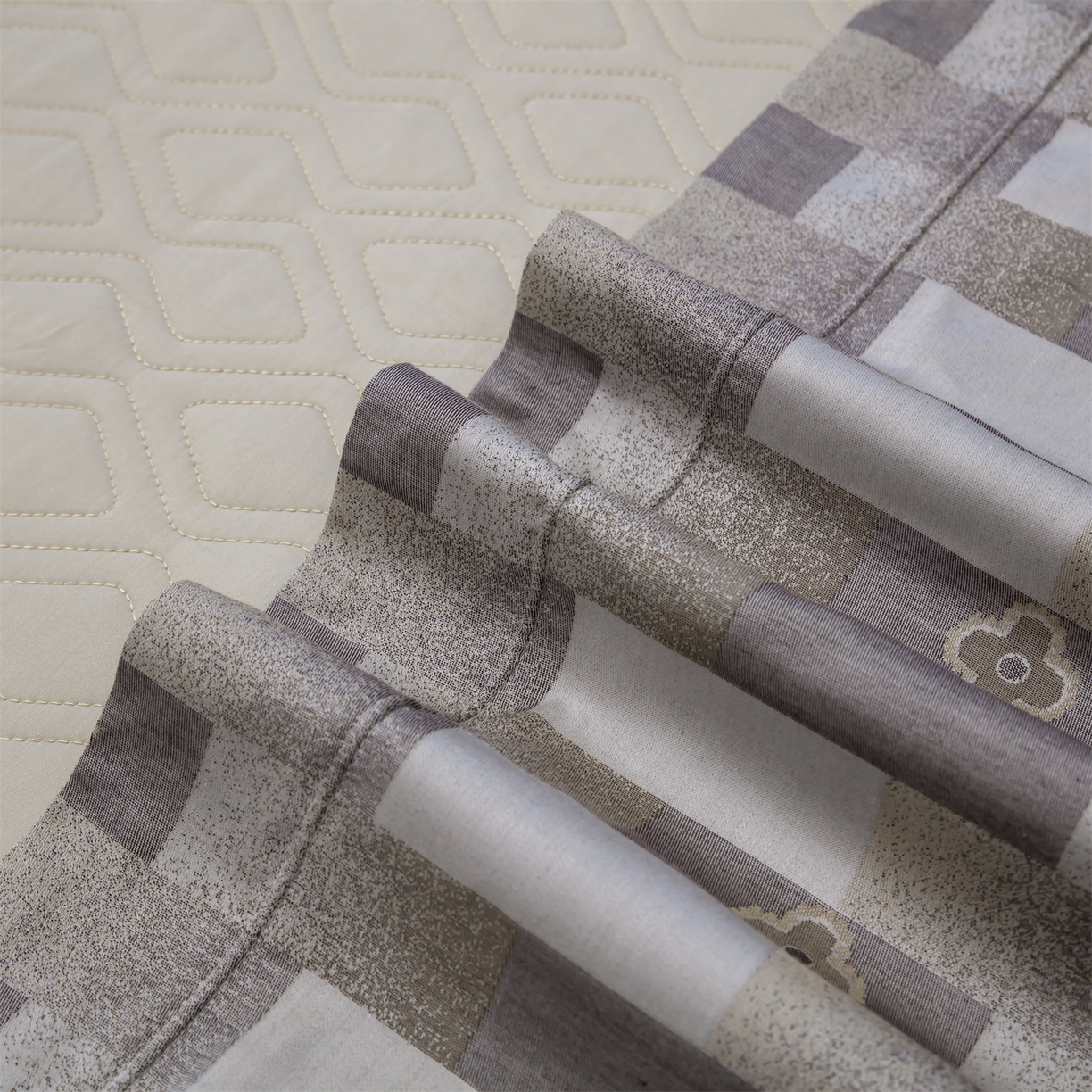 91家纺网 家纺一手货源 找家纺 （总）OL家纺 2025新款天丝棉色织大提花四件套（控价1.5/1.8标准被套折券后398元！！！）