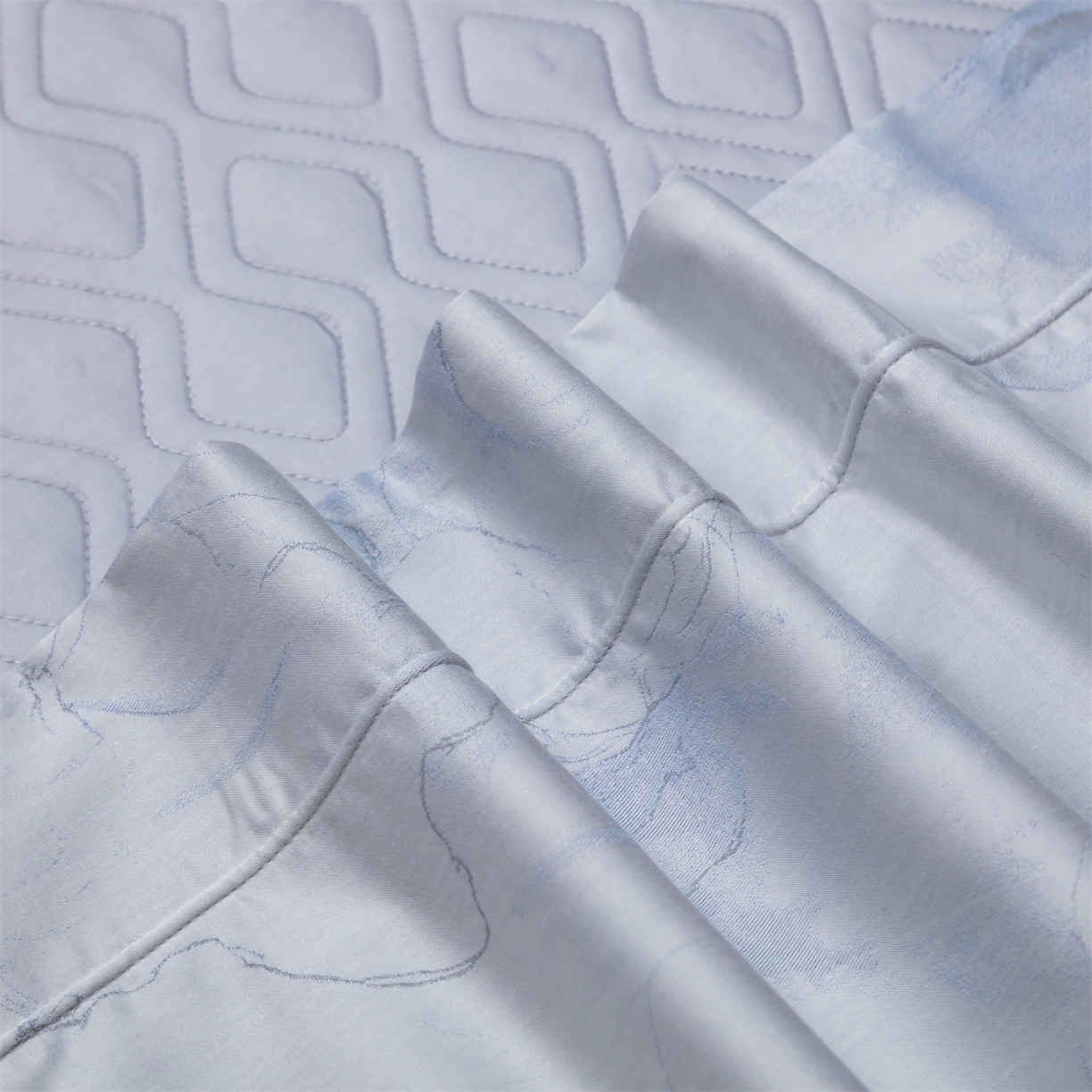 91家纺网 家纺一手货源 找家纺 OL家纺 2025新款天丝棉色织大提花四件套（控价1.5/1.8标准被套折券后398元！！！） 轻舞飞扬-天兰