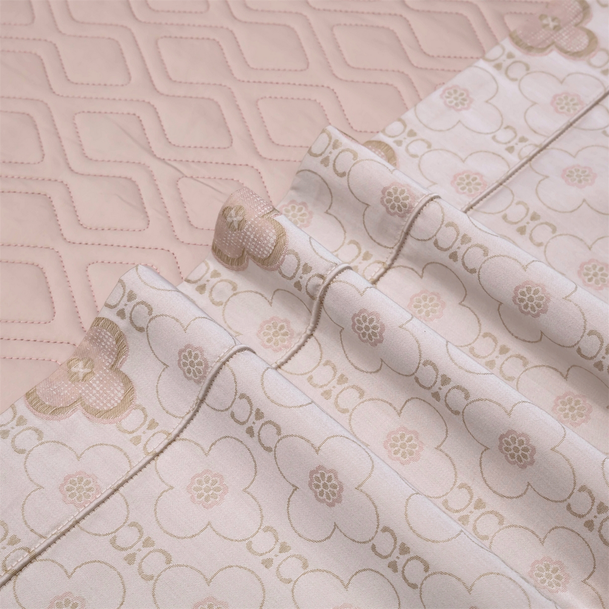 91家纺网 家纺一手货源 找家纺 OL家纺 2025新款天丝棉色织大提花四件套（控价1.5/1.8标准被套折券后398元！！！） 精致生活