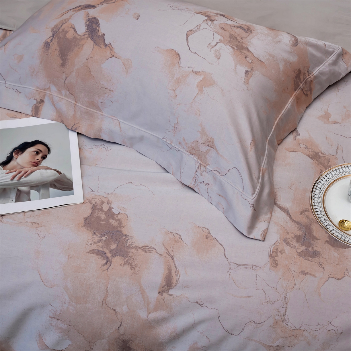 91家纺网 家纺一手货源 找家纺 OL家纺 2025新款天丝棉色织大提花四件套（控价1.5/1.8标准被套折券后398元！！！） 轻舞飞扬-驼