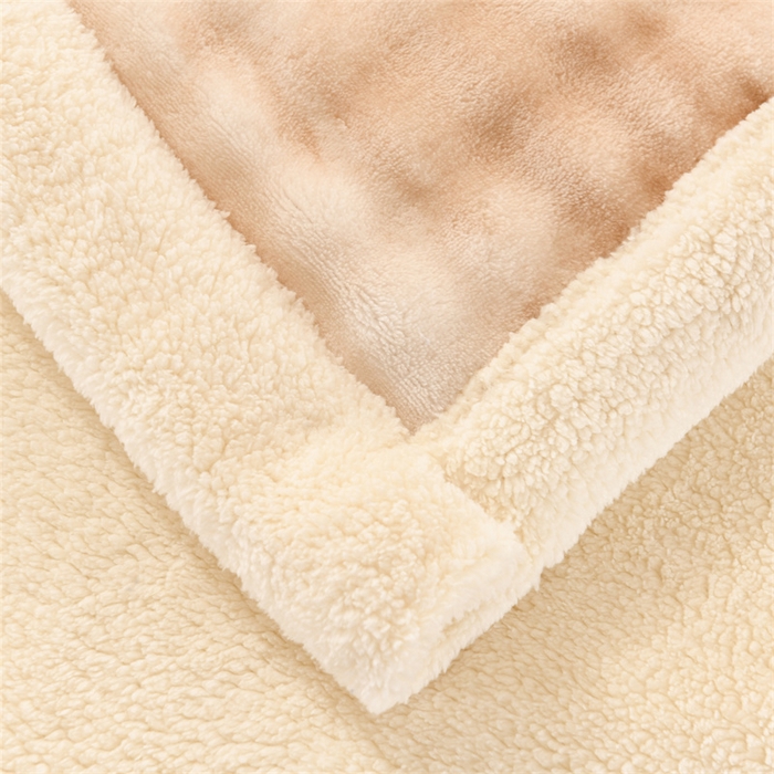 91家纺网 家纺一手货源 找家纺 恋绒家纺 2025新款舒棉绒毛毯三层夹棉牛奶绒印花毛毯卡通秋冬午睡毯多功能盖毯可机洗毯子 蝶追花