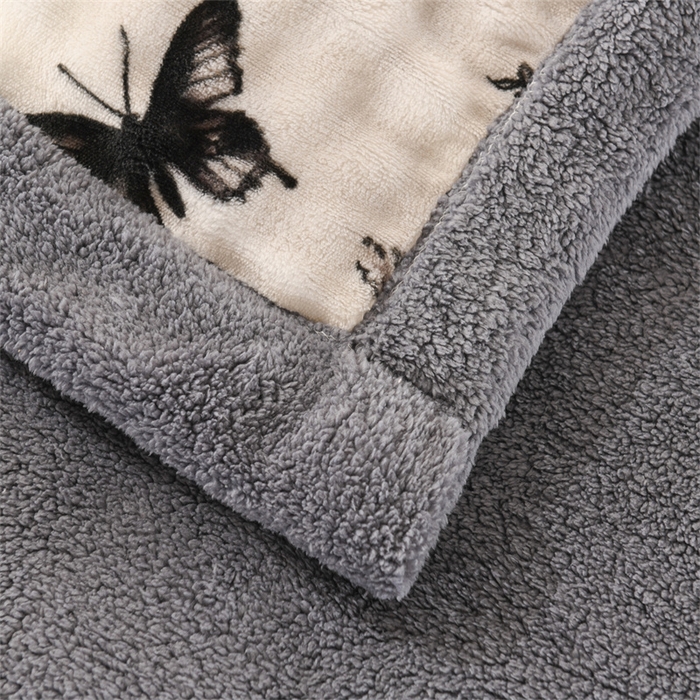 91家纺网 家纺一手货源 找家纺 恋绒家纺 2025新款舒棉绒毛毯三层夹棉牛奶绒印花毛毯卡通秋冬午睡毯多功能盖毯可机洗毯子 花蝶情缘