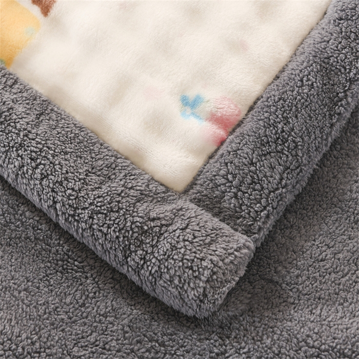 91家纺网 家纺一手货源 找家纺 恋绒家纺 2025新款舒棉绒毛毯三层夹棉牛奶绒印花毛毯卡通秋冬午睡毯多功能盖毯可机洗毯子 腊条狗