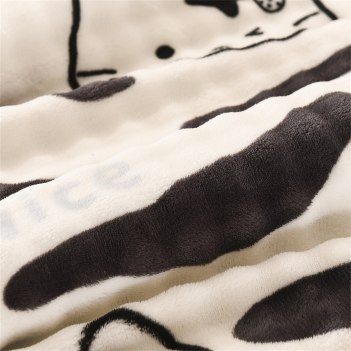91家纺网 家纺一手货源 找家纺 恋绒家纺 2025新款舒棉绒毛毯三层夹棉牛奶绒印花毛毯卡通秋冬午睡毯多功能盖毯可机洗毯子 猫头斑马纹