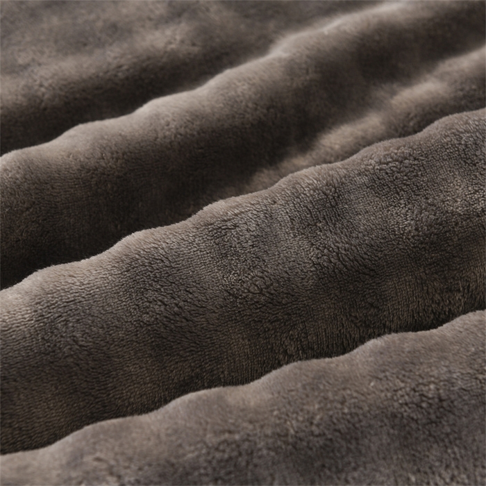 91家纺网 家纺一手货源 找家纺 恋绒家纺 2025新款舒棉绒毛毯三层夹棉牛奶绒印花毛毯卡通秋冬午睡毯多功能盖毯可机洗毯子 深灰