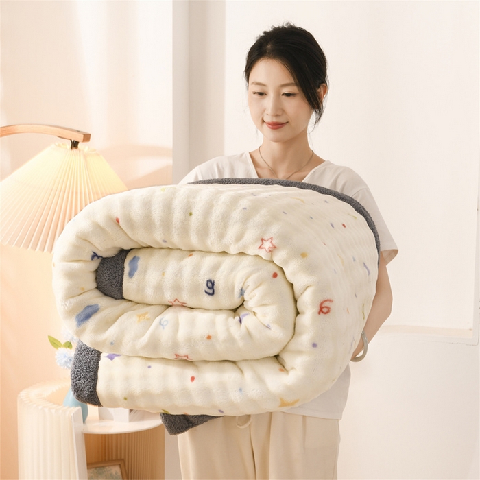 91家纺网 家纺一手货源 找家纺 恋绒家纺 2025新款舒棉绒毛毯三层夹棉牛奶绒印花毛毯卡通秋冬午睡毯多功能盖毯可机洗毯子 星月传奇