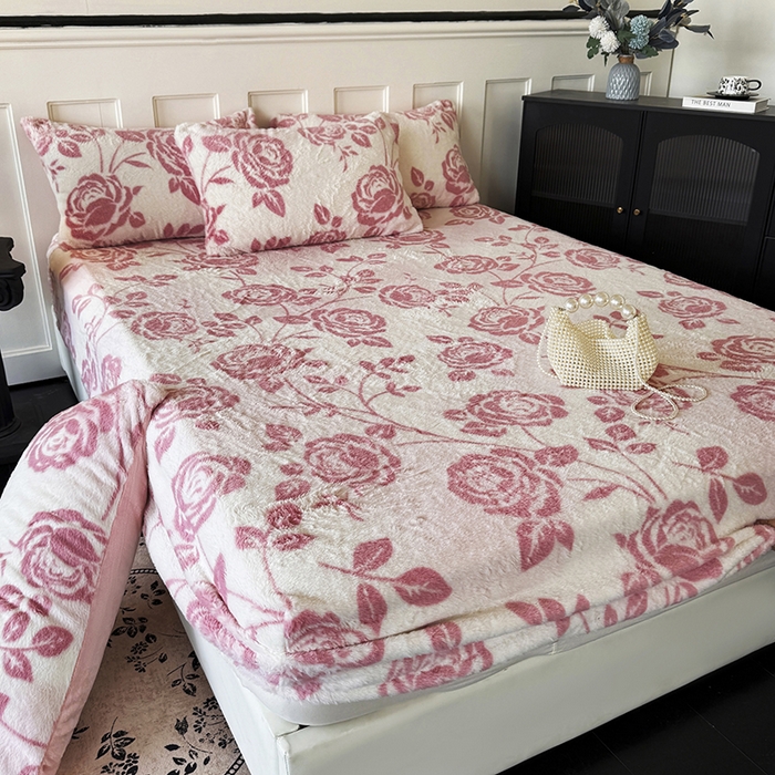 91家纺网 家纺一手货源 找家纺 梵克保罗 2025秋冬新款直播热卖高克重加厚轻奢法式獭兔毛绒牛奶绒美拉德风单床笠单枕套 玫语