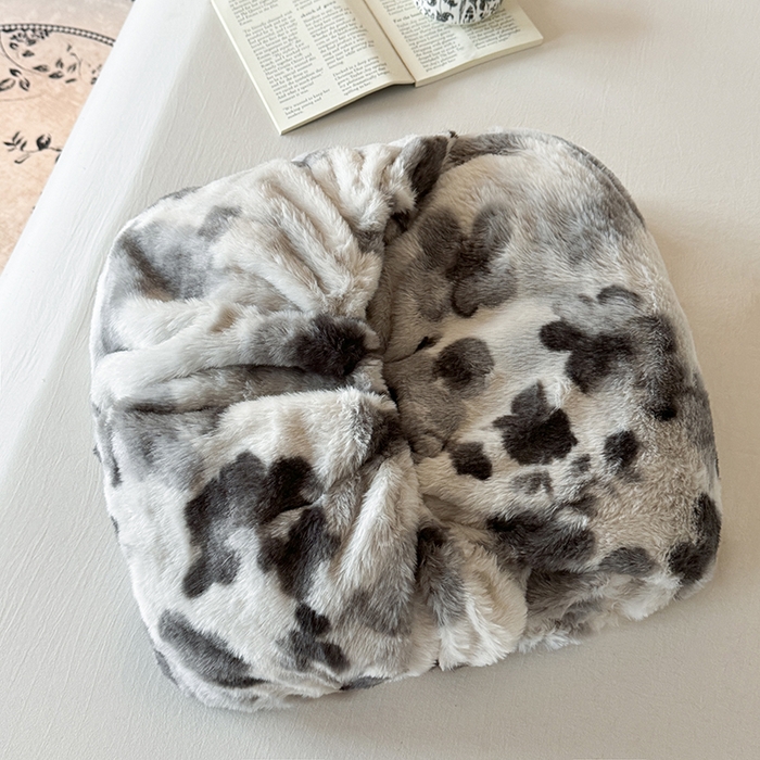 91家纺网 家纺一手货源 找家纺 梵克保罗 2025秋冬新款直播热卖高克重加厚轻奢法式獭兔毛绒牛奶绒美拉德风单床笠单枕套 墨染