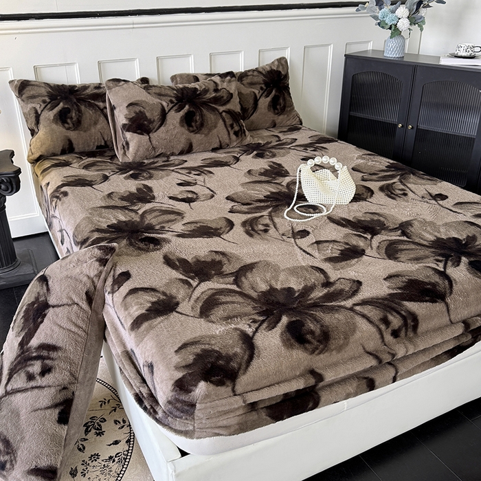 91家纺网 家纺一手货源 找家纺 梵克保罗 2025秋冬新款直播热卖高克重加厚轻奢法式獭兔毛绒牛奶绒美拉德风单床笠单枕套 云杉