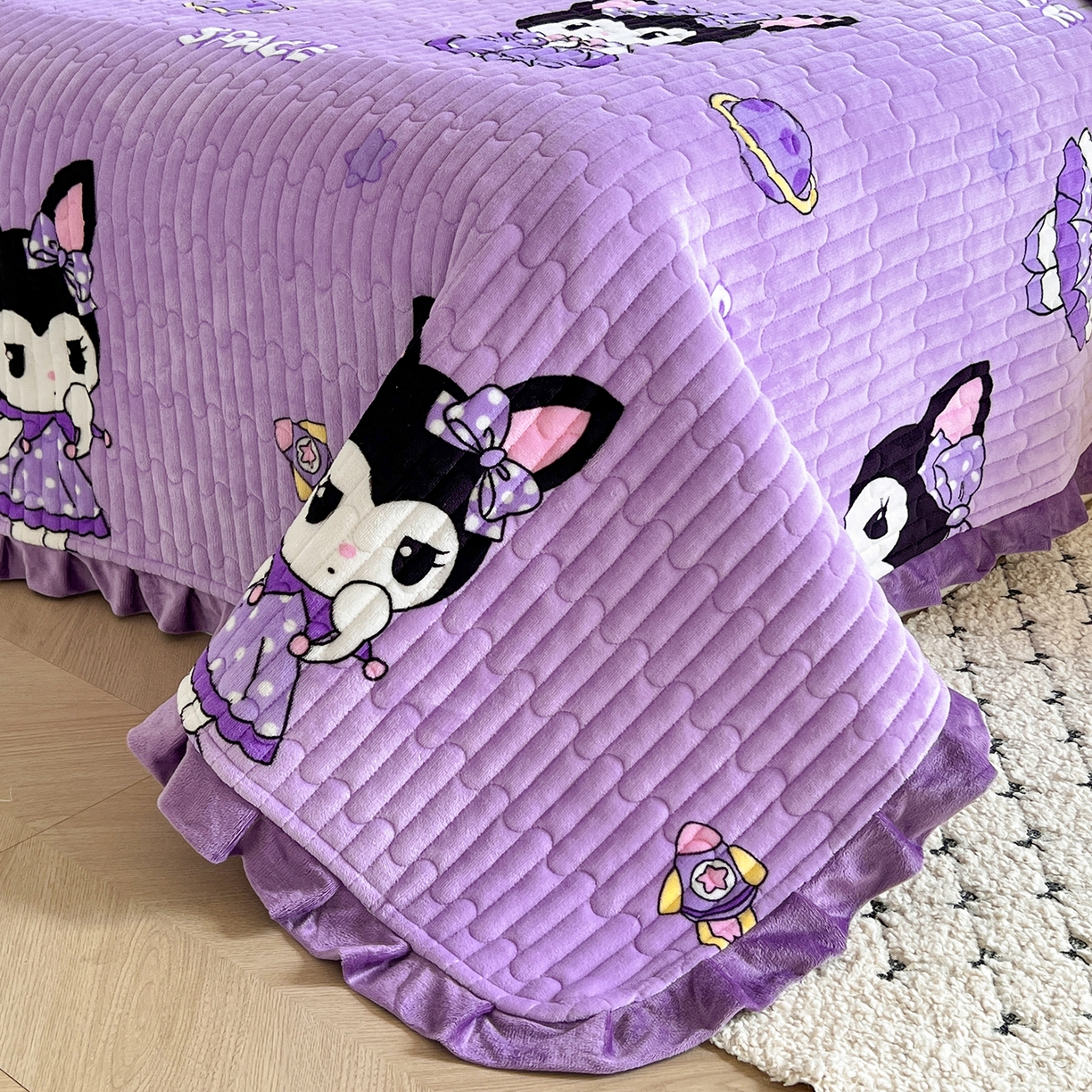 91家纺网 家纺一手货源 找家纺 （总）梵克保罗 2025新款A类牛奶绒夹棉花边韩版印花床盖三件套加厚保暖多功能单床盖