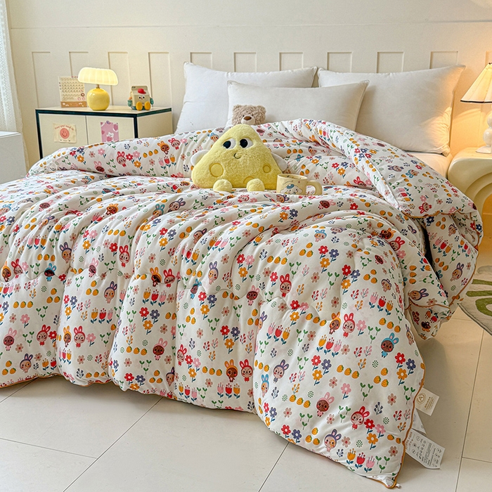 91家纺网 家纺一手货源 找家纺 薇玛仕 2025新款A类牛奶丝针织棉印花大豆被春秋被加厚冬被卡通儿童被 萌宠