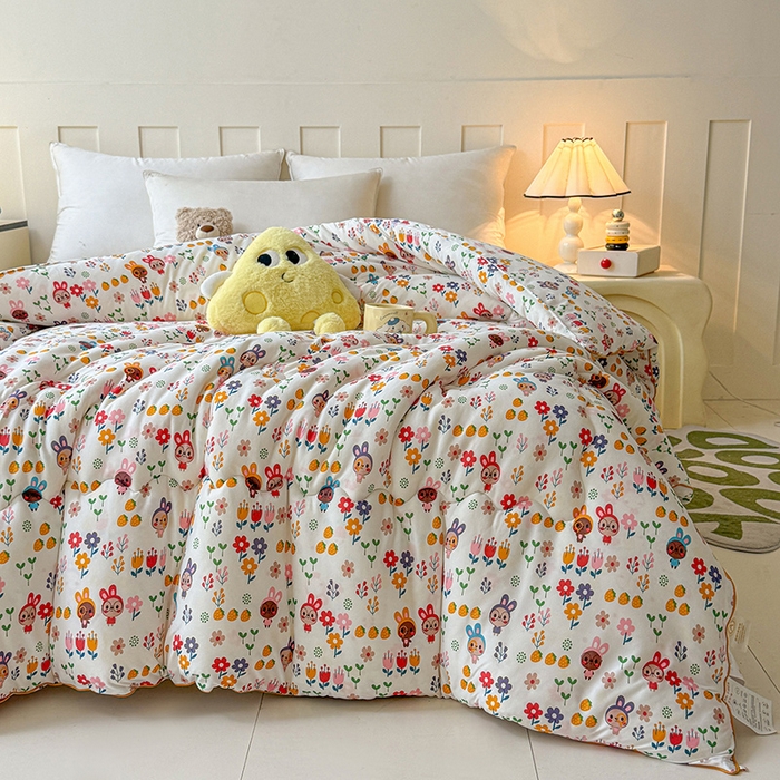 91家纺网 家纺一手货源 找家纺 薇玛仕 2025新款A类牛奶丝针织棉印花大豆被春秋被加厚冬被卡通儿童被 萌宠