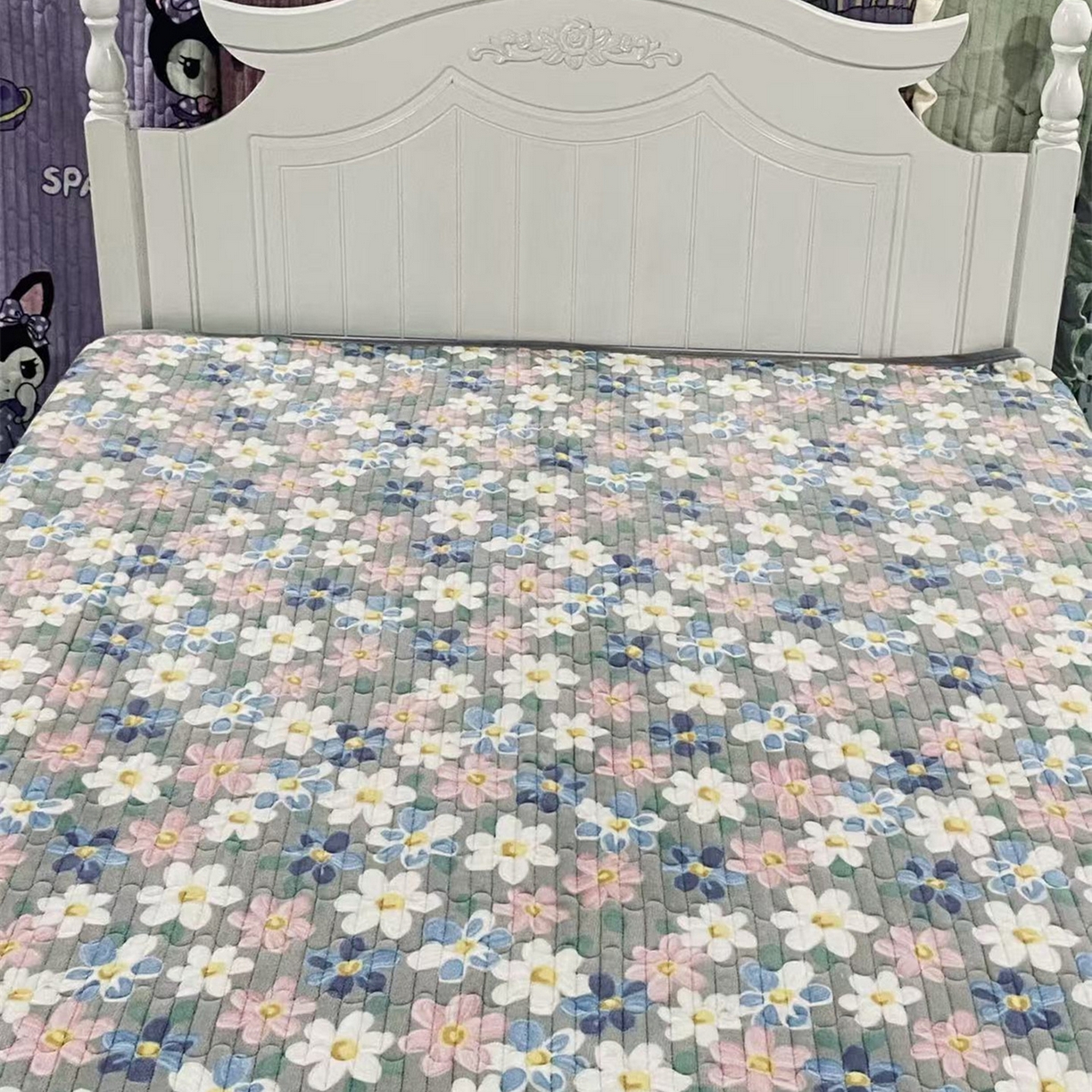 91家纺网 家纺一手货源 找家纺 梵克保罗 2025新款A类牛奶绒夹棉花边韩版印花床盖三件套加厚保暖多功能单床盖 美丽花园