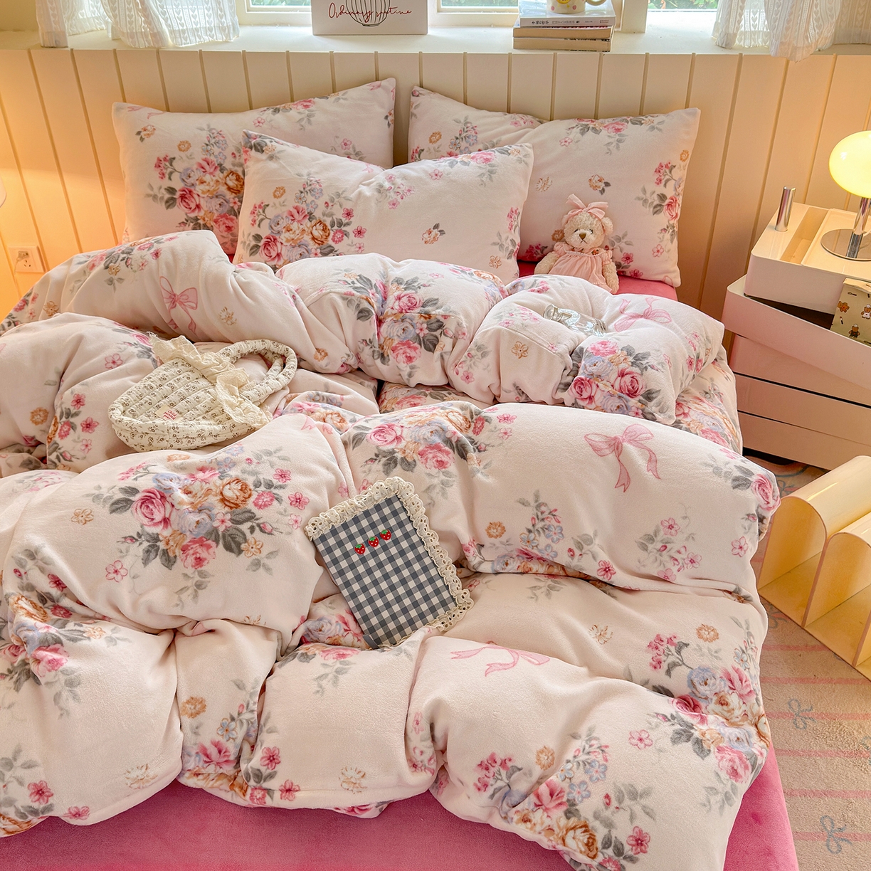 91家纺网 家纺一手货源 找家纺 （总）丽美人家纺 （全尺寸不缺货）2025新款双面高克重牛奶绒被套单件被罩