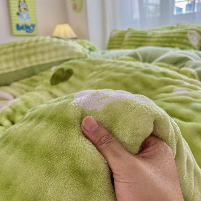 91家纺网 家纺一手货源 找家纺 （总）润肤居 2025新款保暖舒适亲肤牛奶绒泡泡四件套