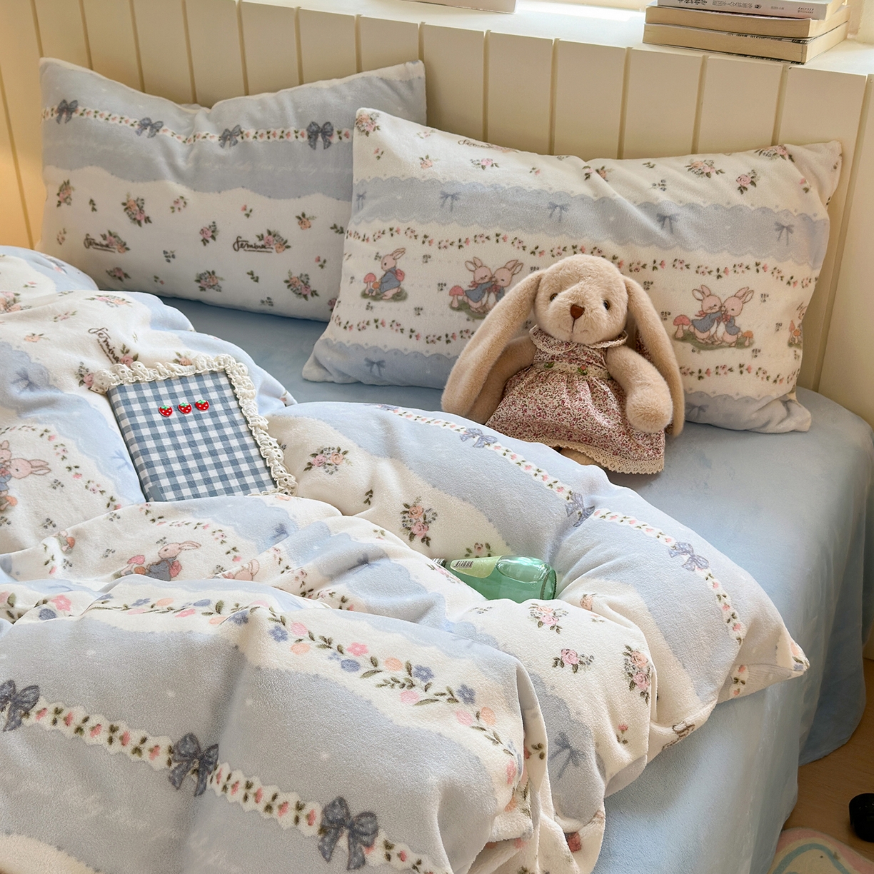 91家纺网 家纺一手货源 找家纺 丽美人家纺 （全尺寸不缺货）2025新款双面高克重牛奶绒被套单件被罩 花边小兔