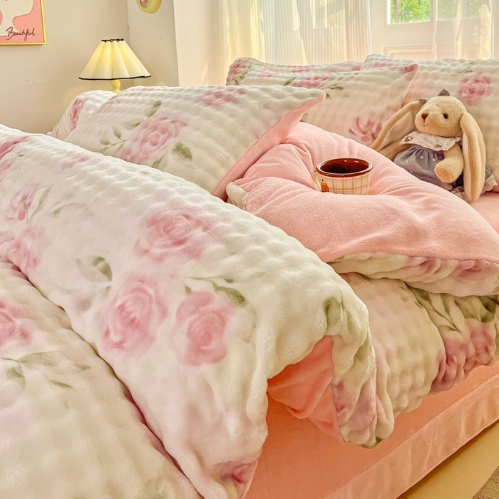 91家纺网 家纺一手货源 找家纺 （总）润肤居 2025新款保暖舒适亲肤牛奶绒泡泡四件套