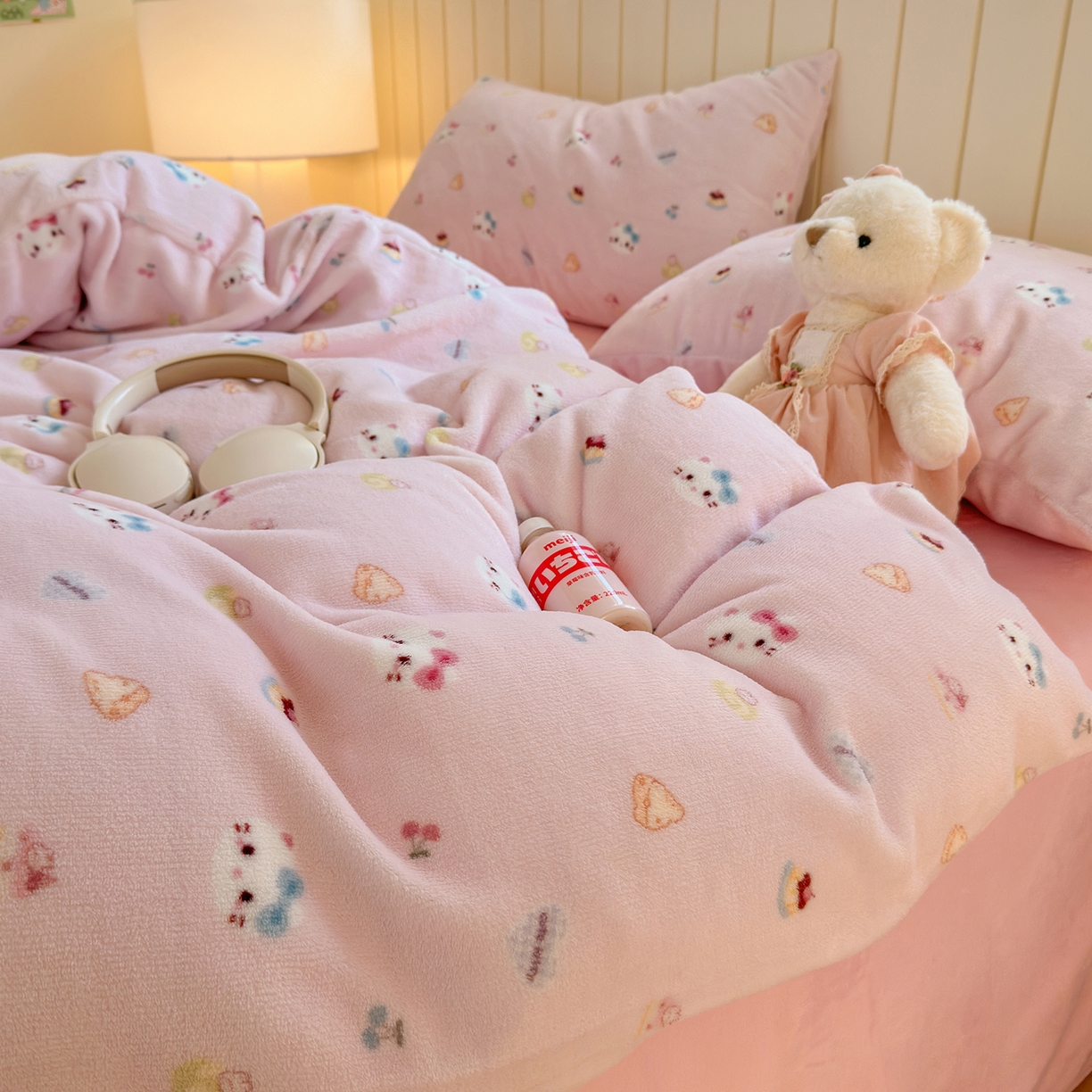 91家纺网 家纺一手货源 找家纺 丽美人家纺 （全尺寸不缺货）2025新款双面高克重牛奶绒被套单件被罩 可爱小猫