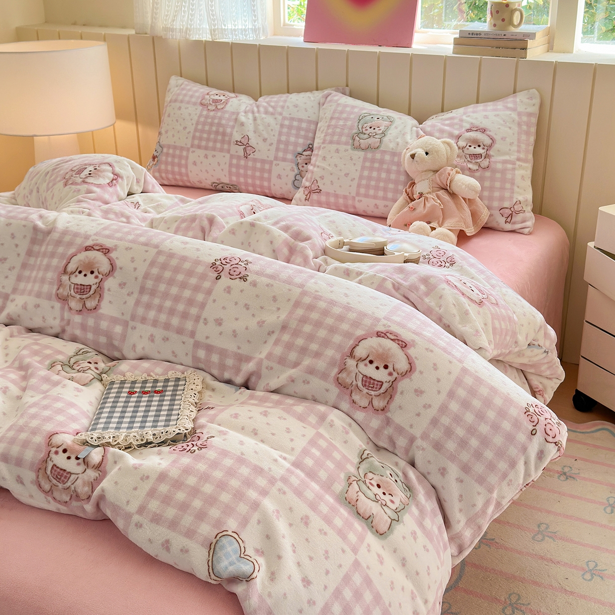 91家纺网 家纺一手货源 找家纺 丽美人家纺 （全尺寸不缺货）2025新款双面高克重牛奶绒被套单件被罩 萌熊日记