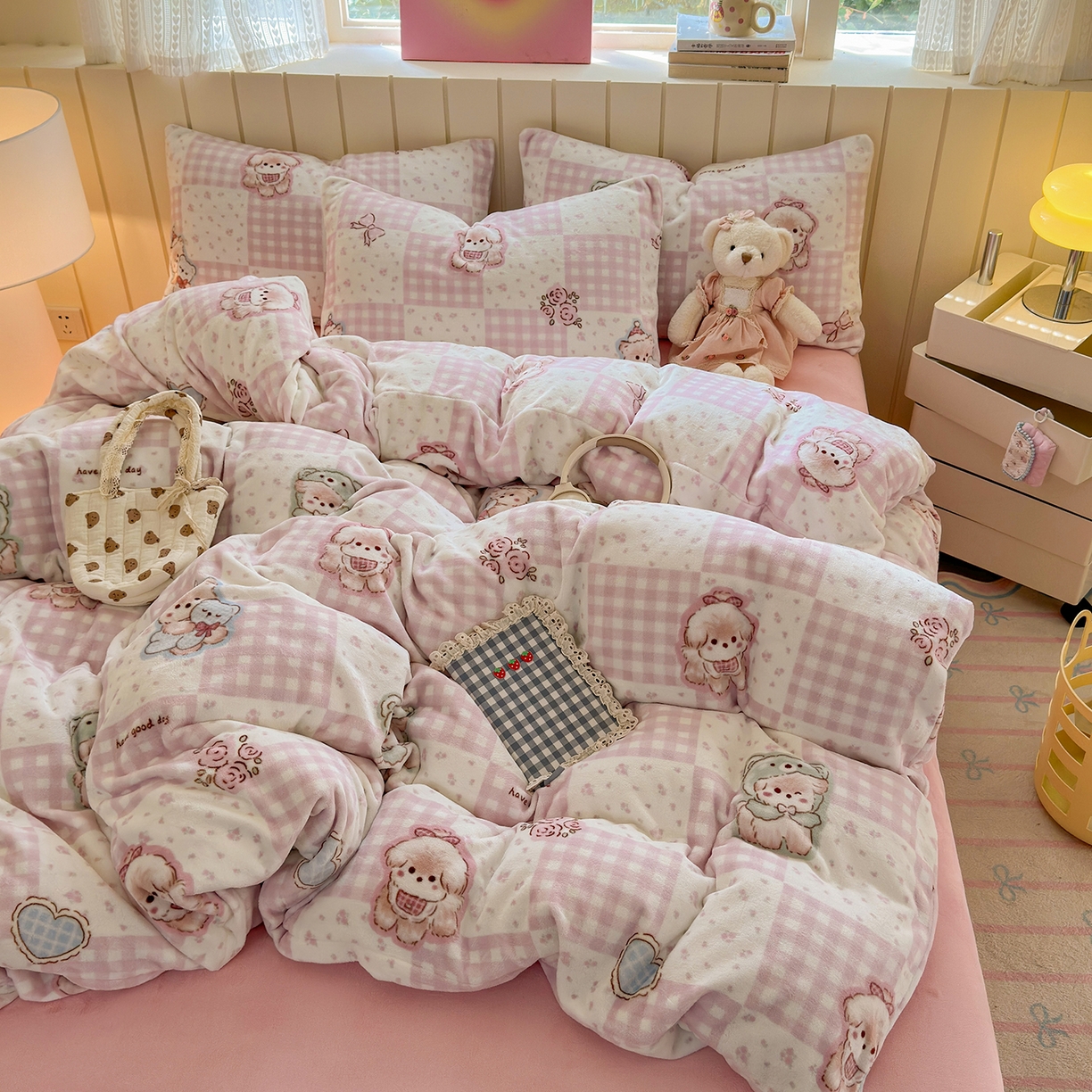 91家纺网 家纺一手货源 找家纺 丽美人家纺 （全尺寸不缺货）2025新款双面高克重牛奶绒被套单件被罩 萌熊日记