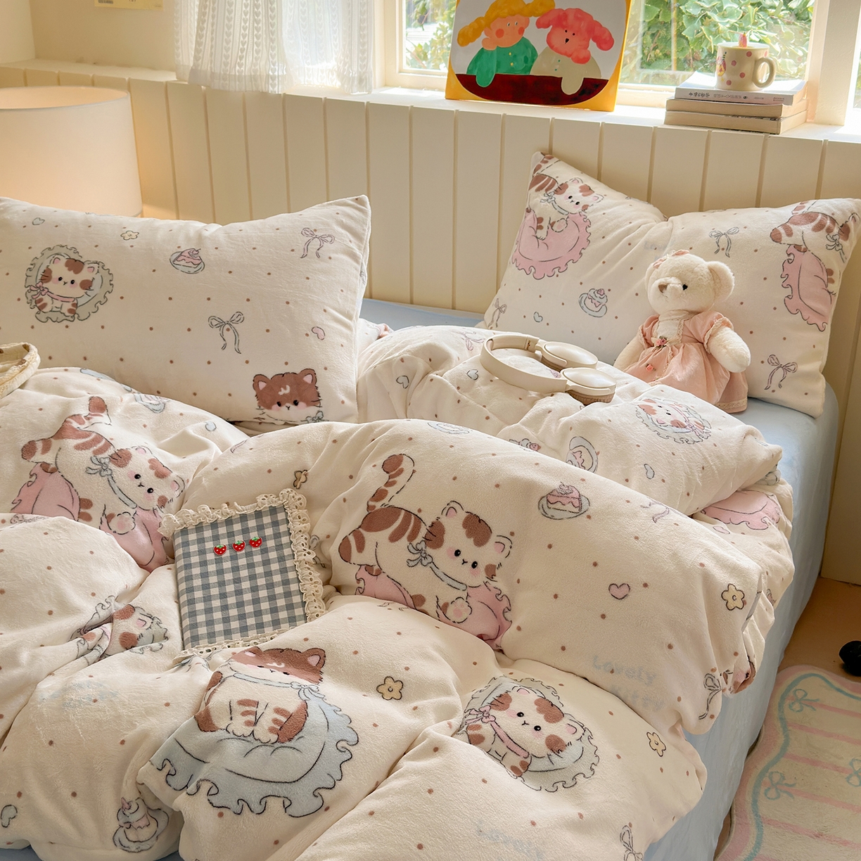 91家纺网 家纺一手货源 找家纺 丽美人家纺 （全尺寸不缺货）2025新款双面高克重牛奶绒被套单件被罩 奶萌小猫