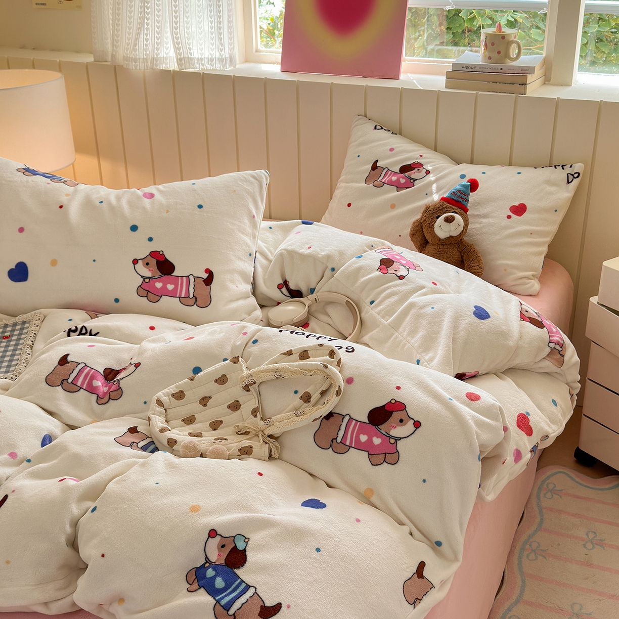 91家纺网 家纺一手货源 找家纺 丽美人家纺 （全尺寸不缺货）2025新款双面高克重牛奶绒被套单件被罩 甜品腊肠狗