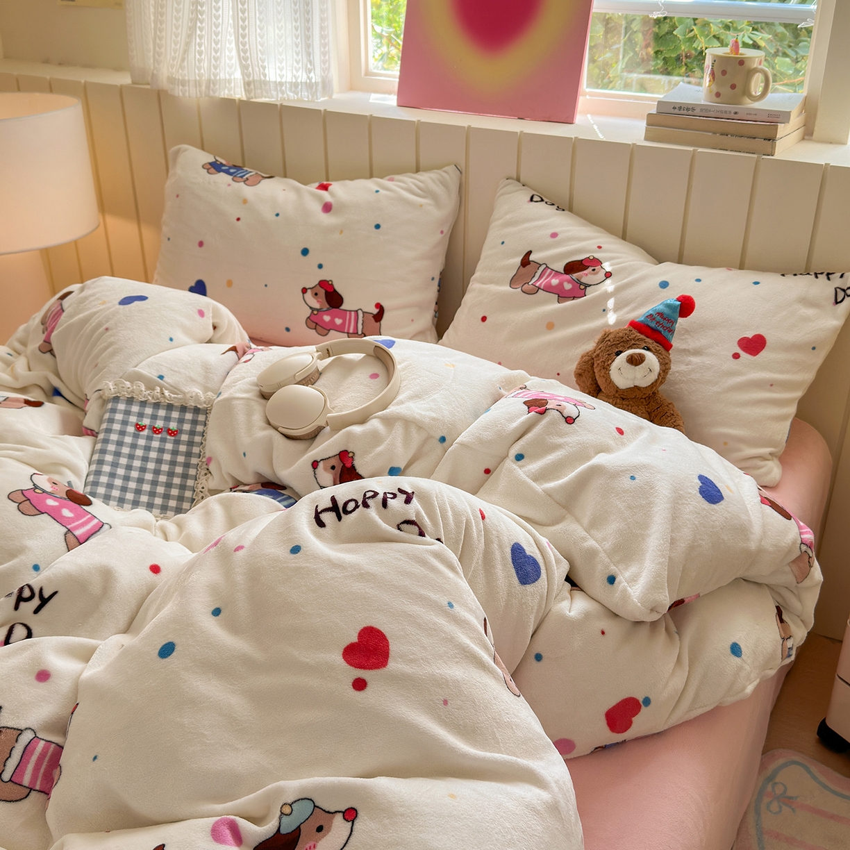 91家纺网 家纺一手货源 找家纺 丽美人家纺 （全尺寸不缺货）2025新款双面高克重牛奶绒被套单件被罩 甜品腊肠狗