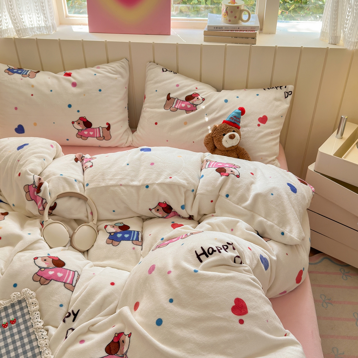 91家纺网 家纺一手货源 找家纺 丽美人家纺 （全尺寸不缺货）2025新款双面高克重牛奶绒被套单件被罩 甜品腊肠狗