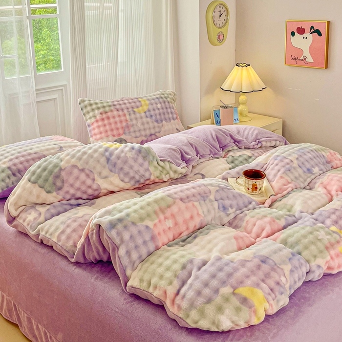 91家纺网 家纺一手货源 找家纺 润肤居 2025新款保暖舒适亲肤牛奶绒泡泡四件套 星月云朵