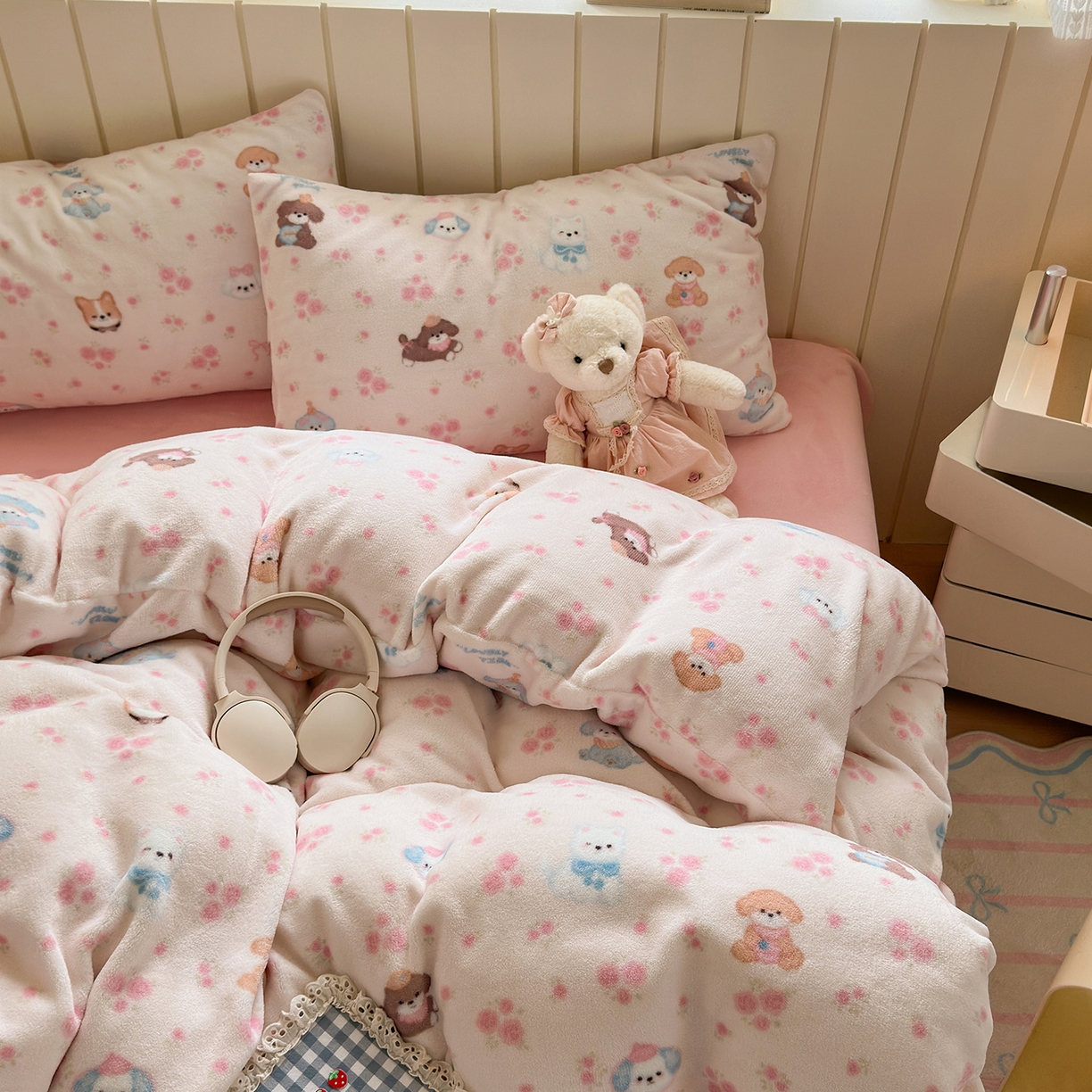 91家纺网 家纺一手货源 找家纺 丽美人家纺 （全尺寸不缺货）2025新款双面高克重牛奶绒被套单件被罩 油画小萌物