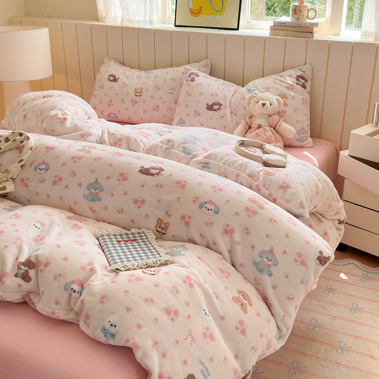 91家纺网 家纺一手货源 找家纺 丽美人家纺 （全尺寸不缺货）2025新款双面高克重牛奶绒被套单件被罩 油画小萌物