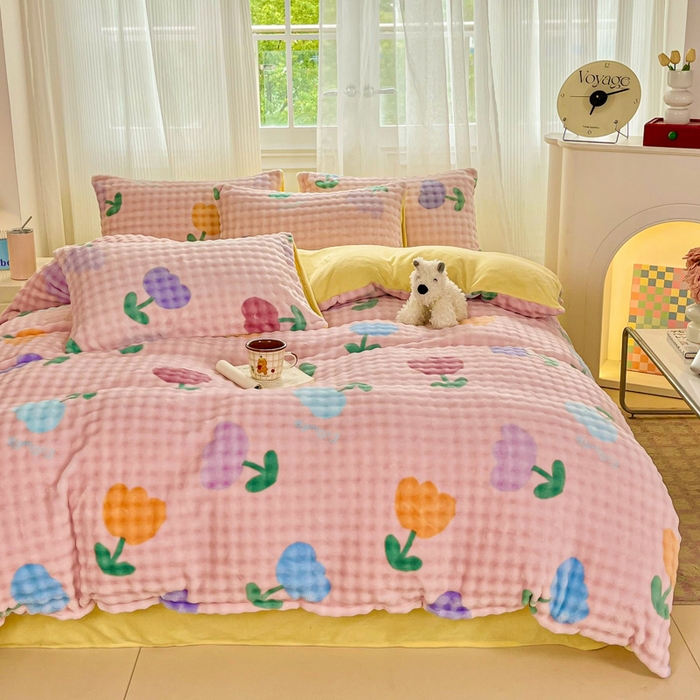 91家纺网 家纺一手货源 找家纺 润肤居 2025新款保暖舒适亲肤牛奶绒泡泡四件套 郁金香粉