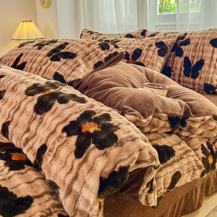 润肤居 2025新款保暖舒适亲肤牛奶绒泡泡四件套 蝴蝶棕