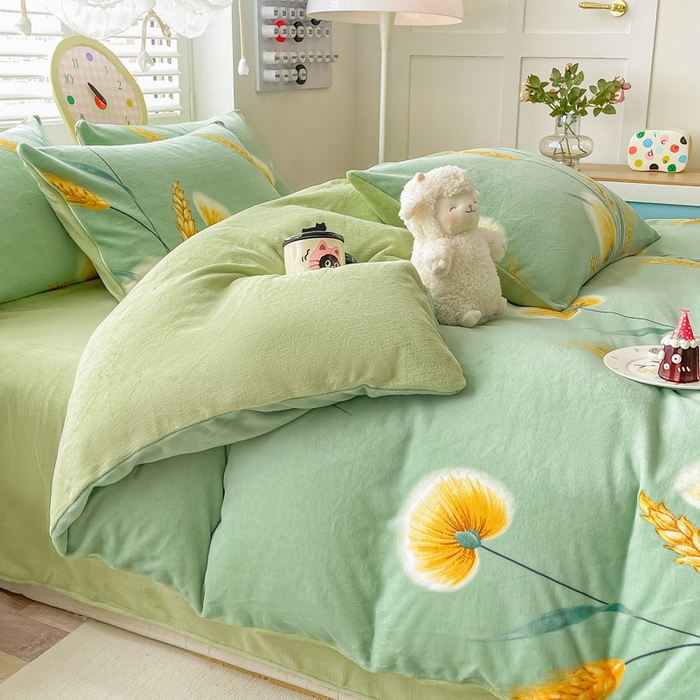 91家纺网 家纺一手货源 找家纺 （总）梵克保罗 2025新款牛奶绒四件套金貂绒法莱绒加厚保暖直播电商热款 支持跨境电商