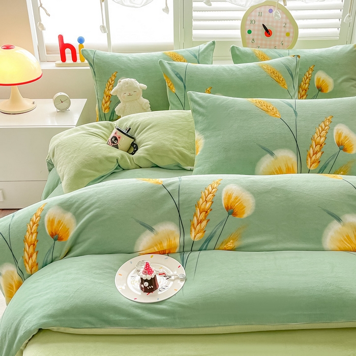 91家纺网 家纺一手货源 找家纺 （总）梵克保罗 2025新款牛奶绒四件套金貂绒法莱绒加厚保暖直播电商热款 支持跨境电商