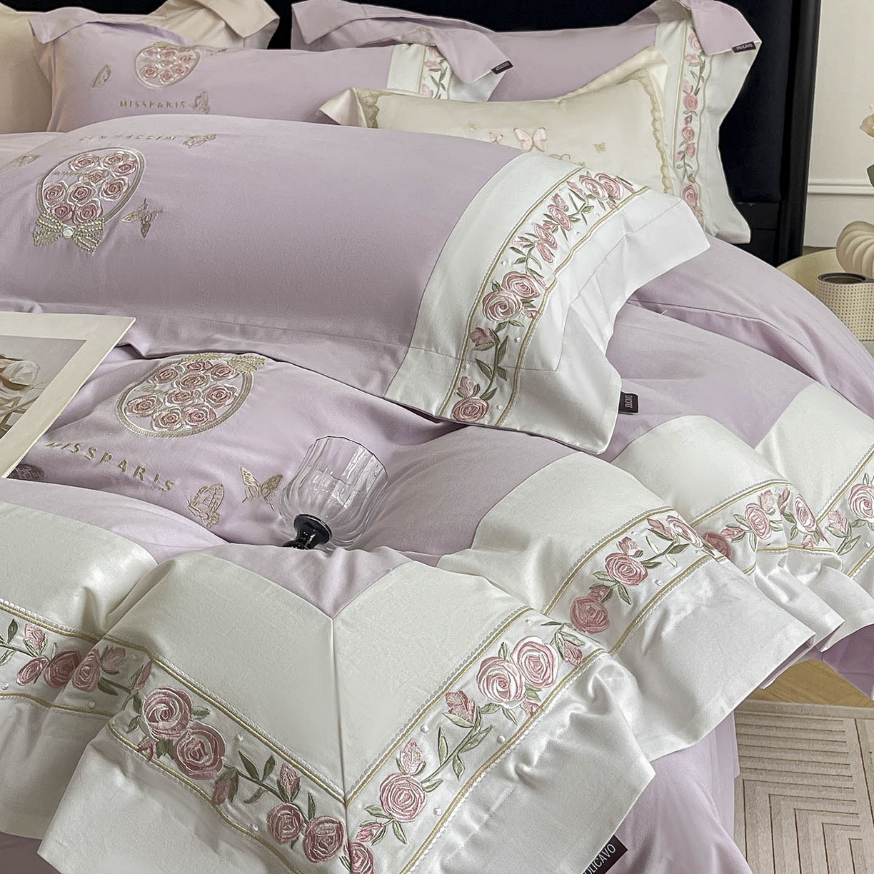 91家纺网 家纺一手货源 找家纺 冬季爆款A类长绒棉加厚磨毛全棉纯棉保暖高端重工刺绣全工艺被套床单轻奢床上用品 花巷-黛紫