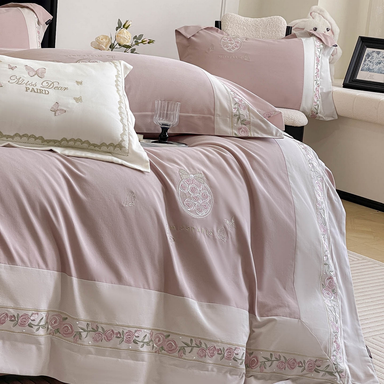 91家纺网 家纺一手货源 找家纺 （总） 冬季爆款A类长绒棉加厚磨毛全棉纯棉保暖高端重工刺绣全工艺被套床单轻奢床上用品