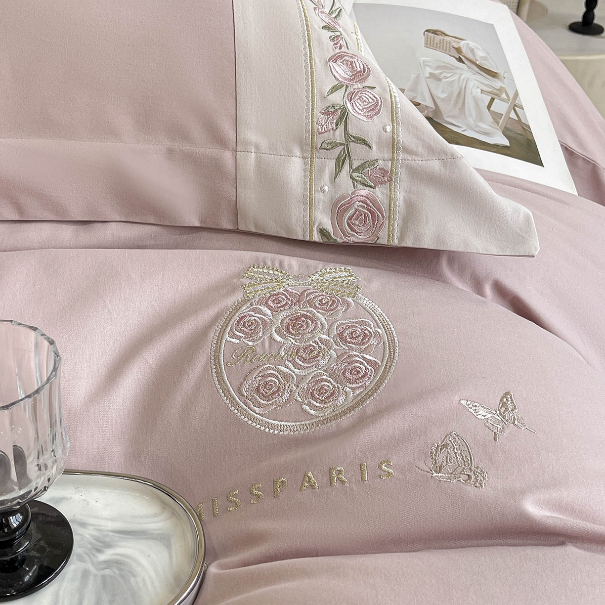 91家纺网 家纺一手货源 找家纺 （总） 冬季爆款A类长绒棉加厚磨毛全棉纯棉保暖高端重工刺绣全工艺被套床单轻奢床上用品