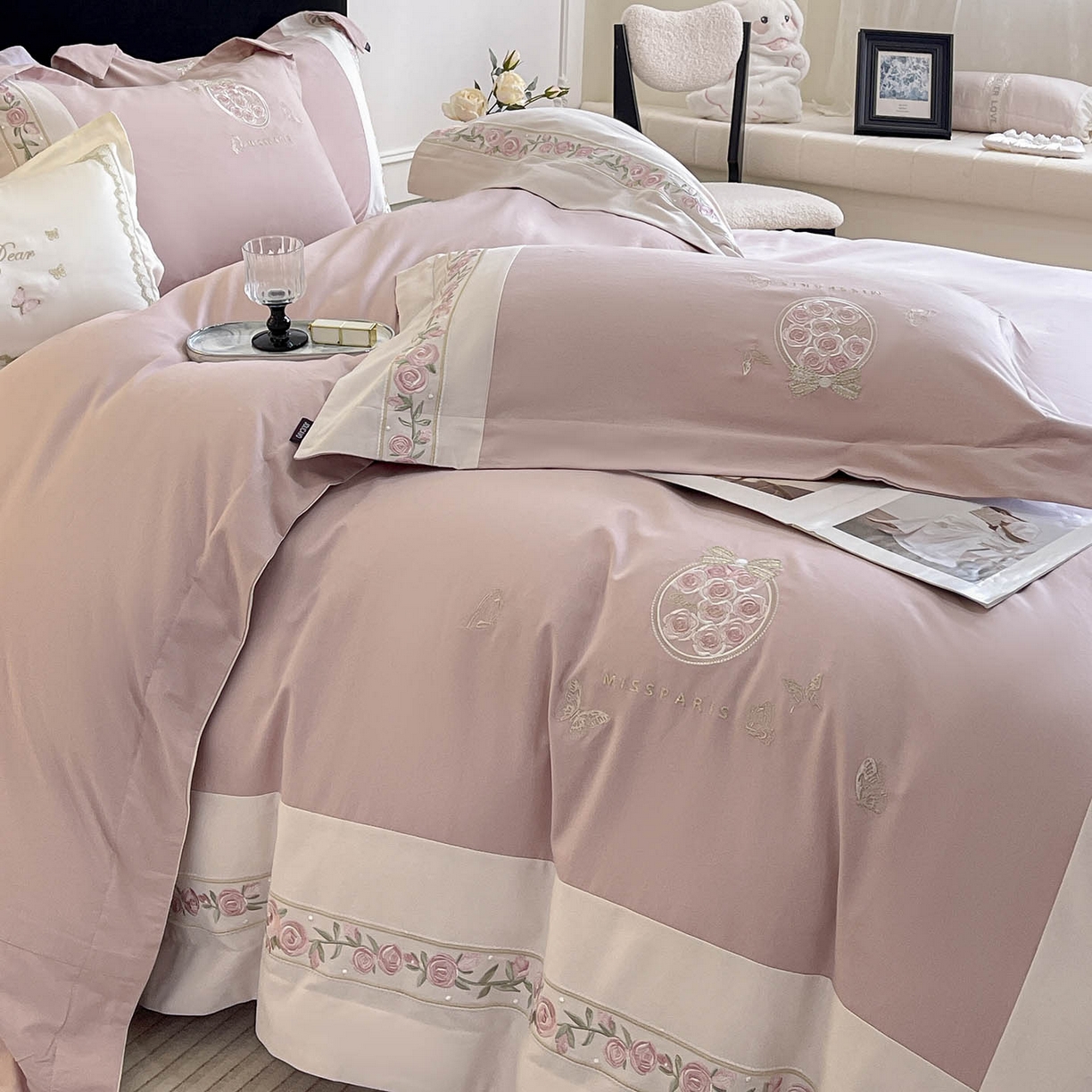 91家纺网 家纺一手货源 找家纺 （总） 冬季爆款A类长绒棉加厚磨毛全棉纯棉保暖高端重工刺绣全工艺被套床单轻奢床上用品