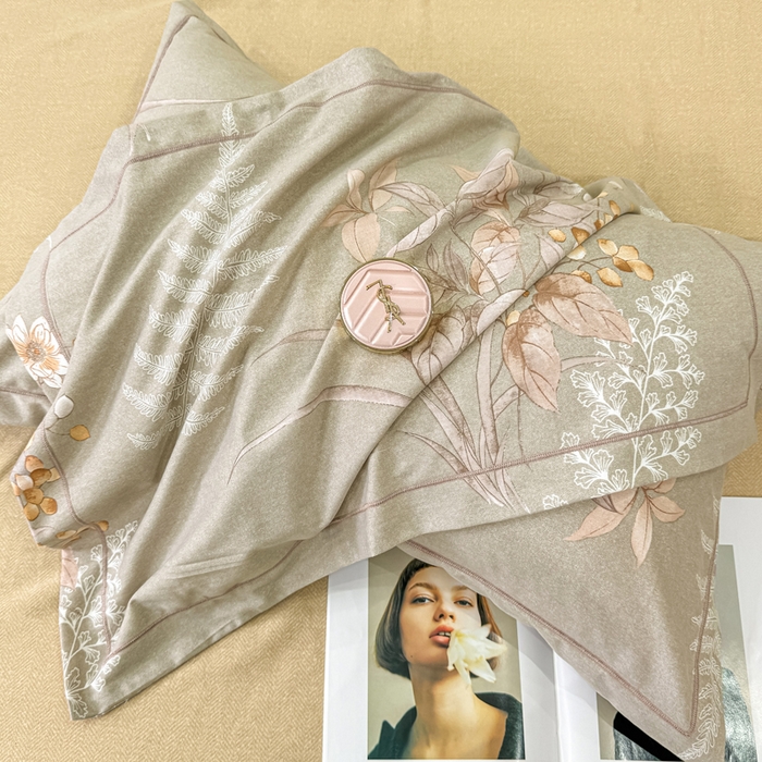 91家纺网 家纺一手货源 找家纺 凌鼎 2025新款喷气加厚磨毛四件套系列1 古韵佳人-咖