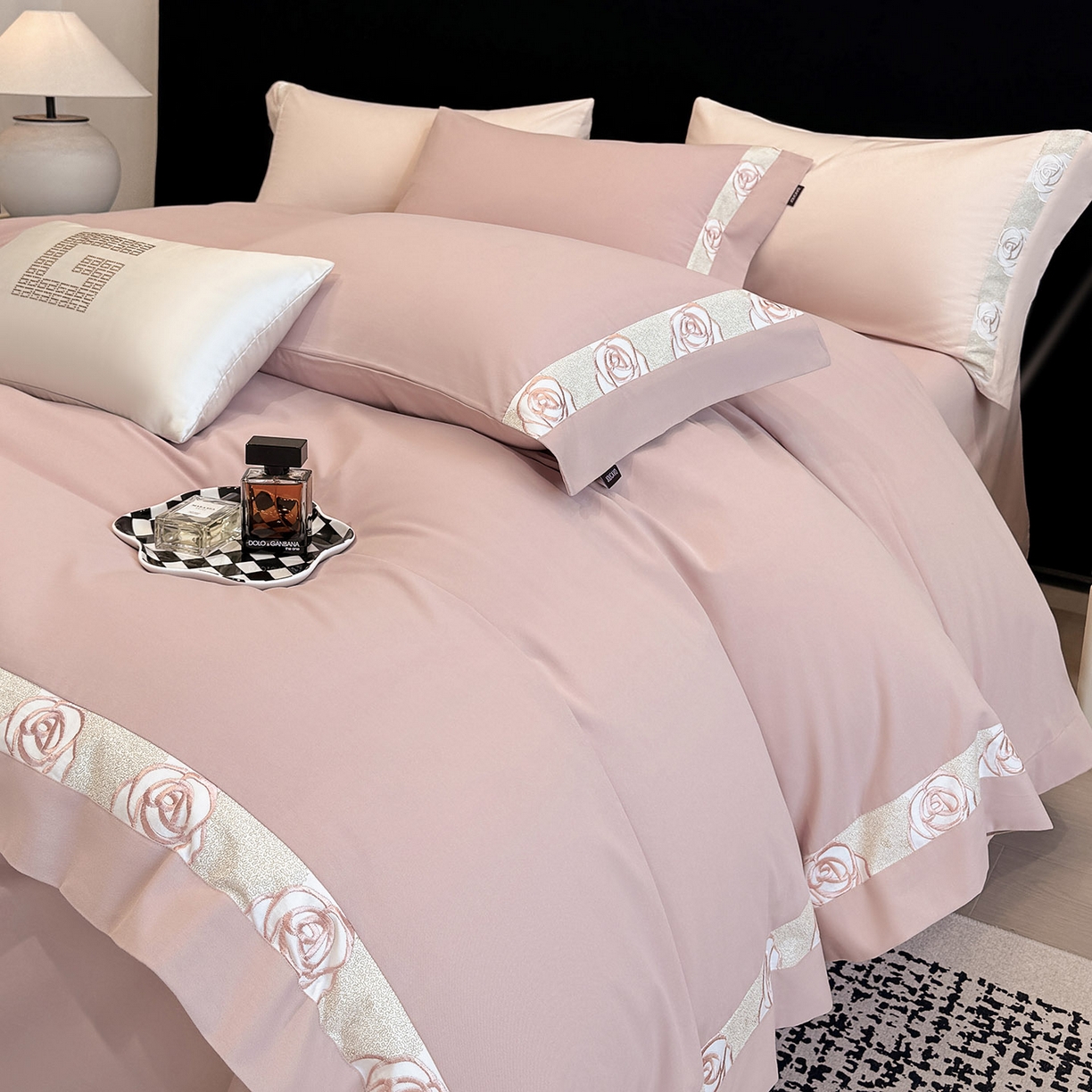 91家纺网 家纺一手货源 找家纺 （总）冬季新款A类长绒棉加厚磨毛全棉纯棉保暖刺绣高端轻奢风被套床单床上用品