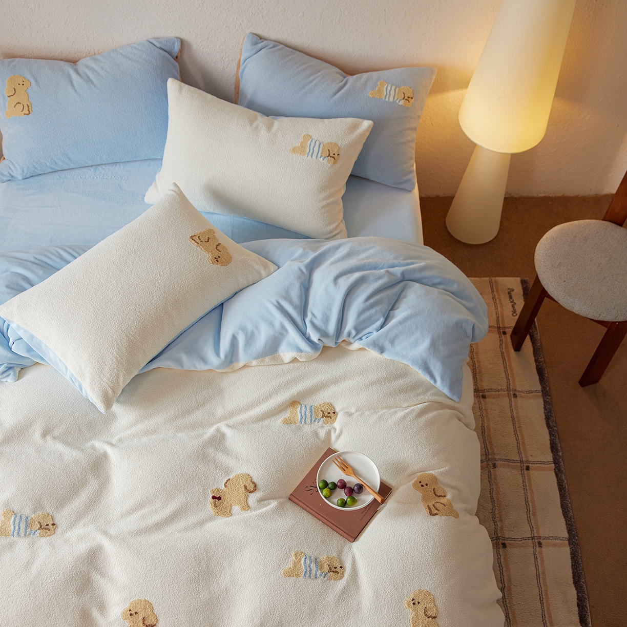 91家纺网 家纺一手货源 找家纺 （总）安莱生活 2025新款暖呢绒毛巾绣四件套（萌趣家宠系）-风格1