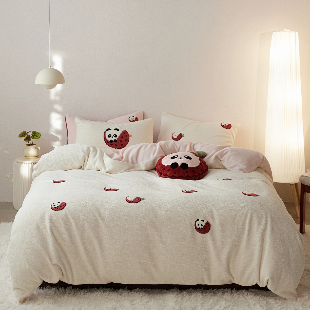 安莱生活 2025新款暖呢绒毛巾绣四件套（萌趣家宠系）-风格1 荔枝熊猫-粉